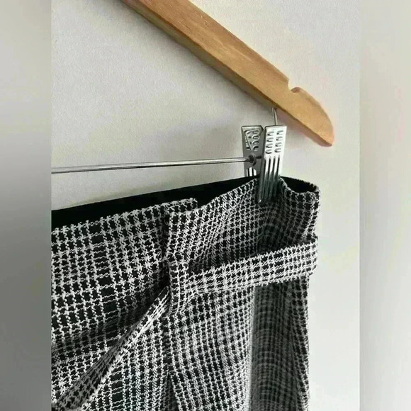 NWT Max Studio Women’s Grey Plaid Belted Skirt Work Office Preppy Prep Medium - Picture 5 of 10